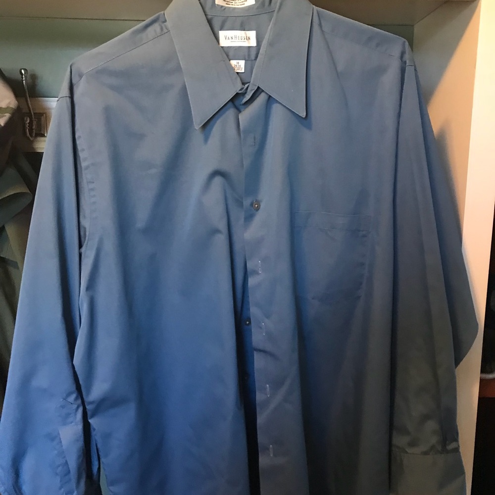 Men’s dress shirt
